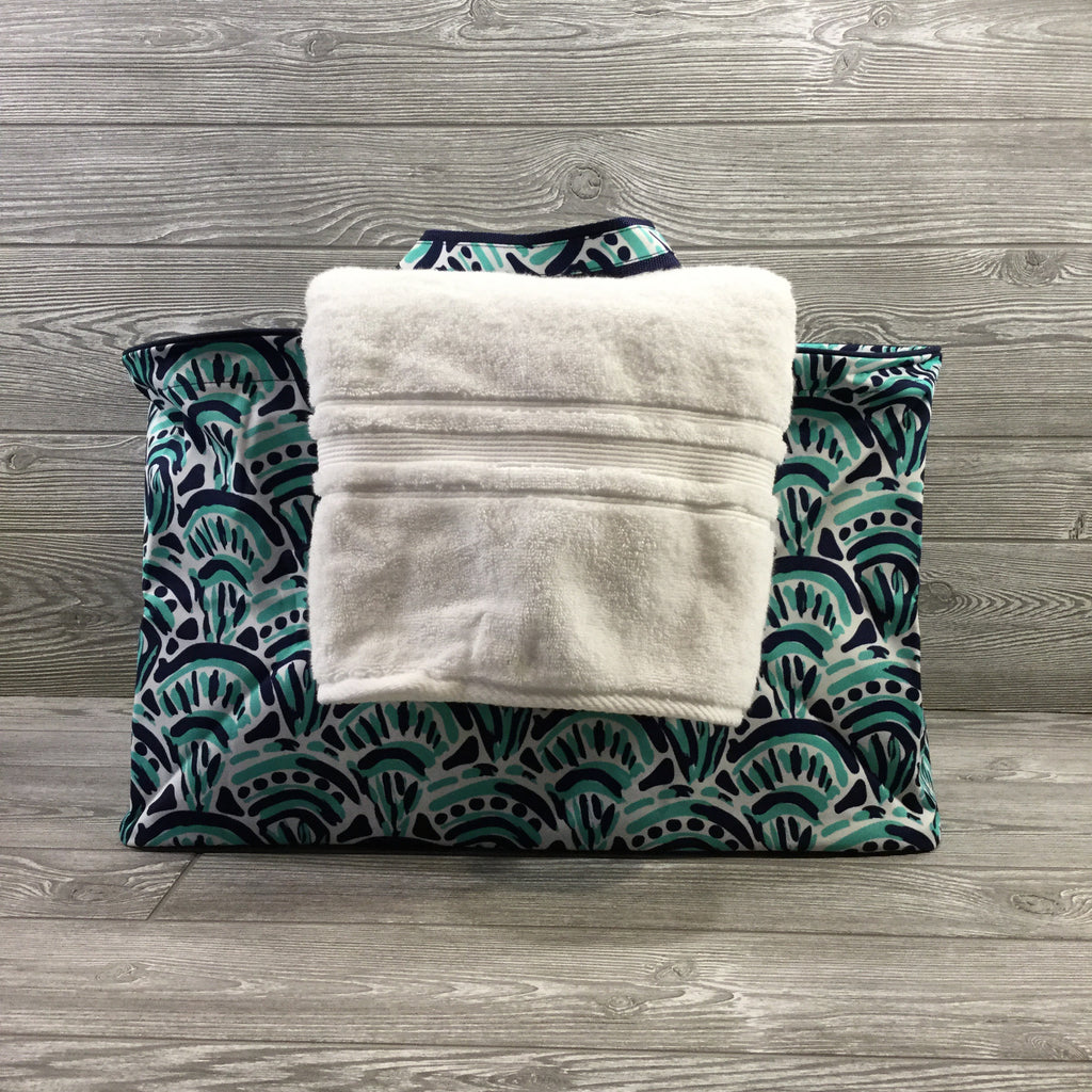 Ultimate Tote, Lagoon Print
